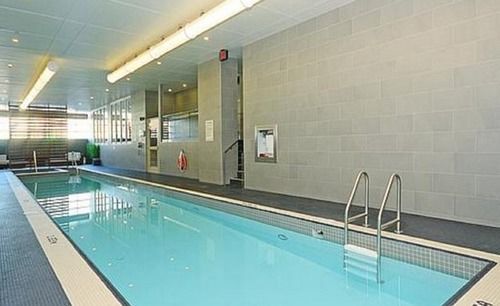 Nge Stays - Downtown Suite Lake View Торонто Екстер'єр фото